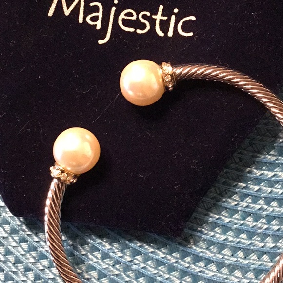 Pearl & Crystal Silver Bracelet - Picture 3 of 5